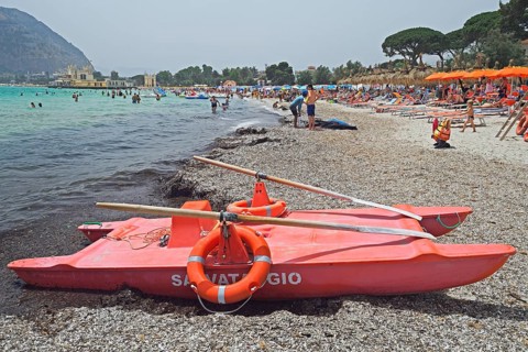 Mondello beach
