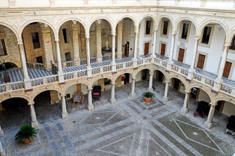 Courtyard of the Palazzo dei Normannni also Palazzo Reale