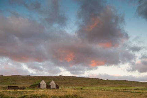 Horse stable and tool shed in original peat construction
