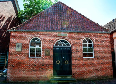 Synagogue of the former Jewish community in the historic centre of Dornum