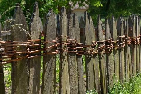 Wooden rope connected with willow rods