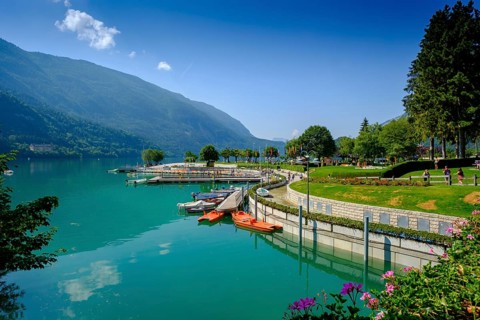 Lakeside promenade