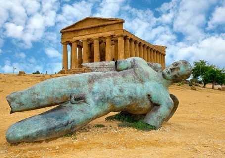 Statue of Icarus at the Temple of Concordia
