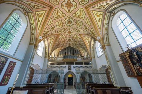 Ceiling vault and organ loft