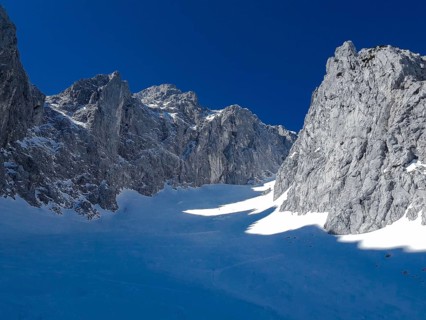 Germany's longest ski run through the unprepared Dammkar