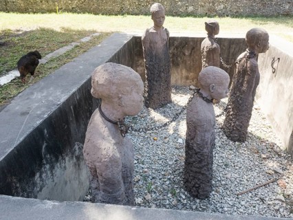 Clara Sornas Slave Monument