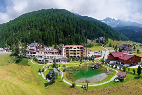 Aerial view Post Hotel with pond