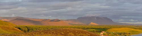 Ash crater Hverfjall uncd Blafjall in the evening light