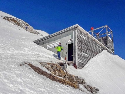 Germany's longest ski run through the unprepared Dammkar starts at this tunnel exit