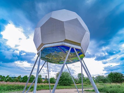 Model of a weather radar with radome