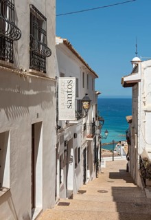 Narrow streets with white houses in Altea Old Town