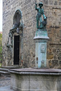Shaft fountain in front of St. Blasii Church