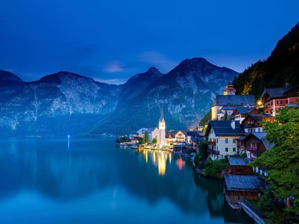 View of Hallstatt at night