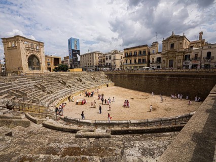 Old Town and Roman Amphitheatre