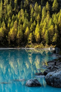 Turquoise-green Sorapis Lake