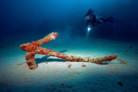 Historic stick anchor