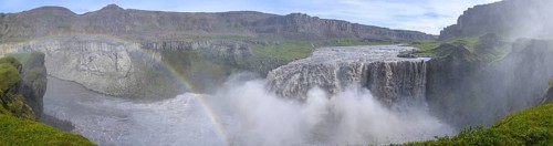 Rainbow at Hafragilsfoss