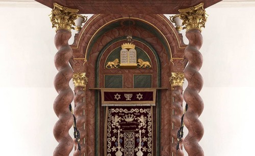 Detail of the Torah shrine in the synagogue