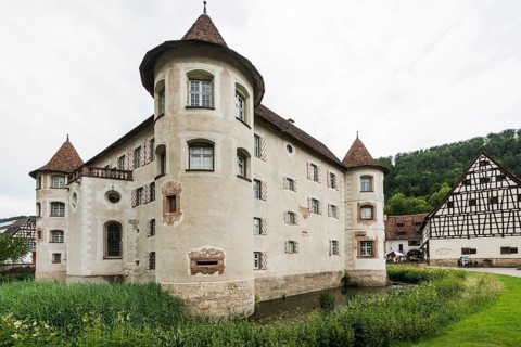 Glatt moated castle