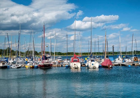 Marina Bernsteinsee