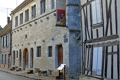 Tithe barn