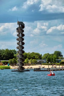 Water level tower
