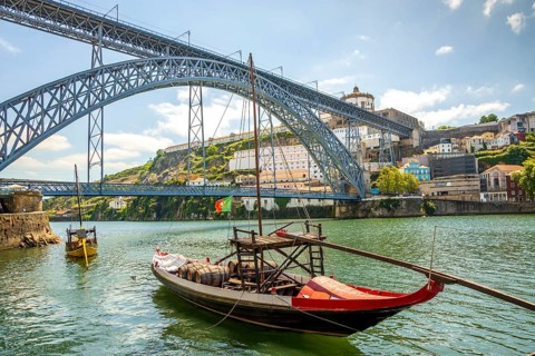 Beautiful iron Dom Luis I bridge over Douro river in Porto
