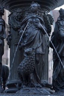 Figure of the Fountain of Virtue