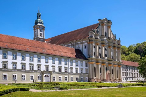 Parish Church of the Assumption of the Virgin Mary from the Fuerstenfeld monastery courtyard