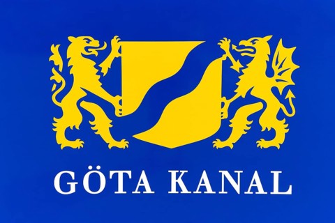 Shield with blue-yellow coat of arms and inscription Goeta Kanal