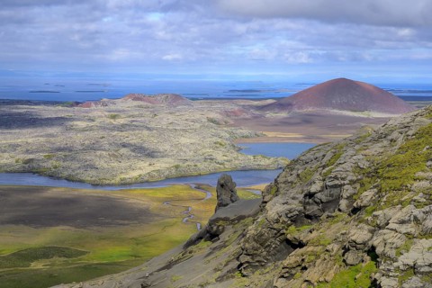 Selvallavatn and Berserkjarhraun
