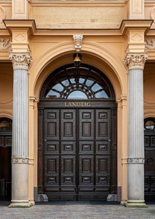 The portal at the entrance to Schwerin Castle