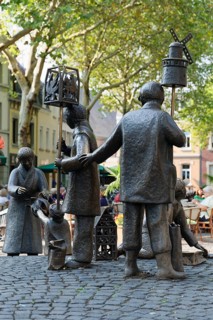 Sculpture St. Martinssinger