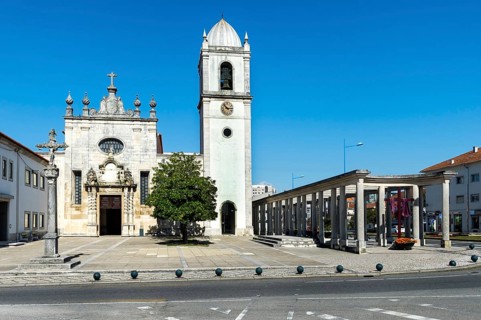 XV century Aveiro Cathedral and Churchyard Cross of St. Dominic