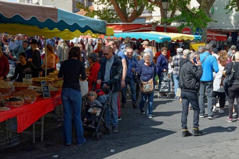 Market in Frontignan