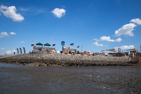 Water sports centre of the family lagoon Perlebucht