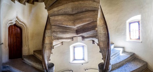 Double spiral staircase