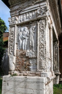Arch of the Moneychangers