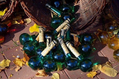 Liqueur sale