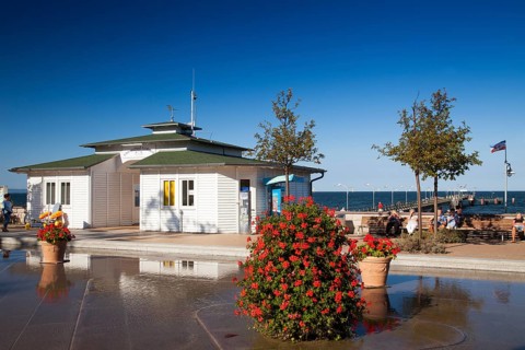 Lakeside promenade
