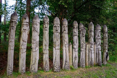 Wooden figures