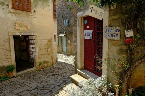 Gallery in the artists' village of Groznjan