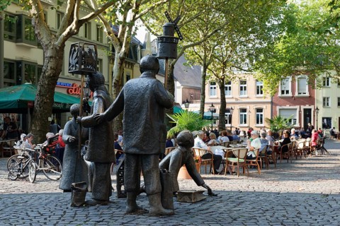 Sculpture St. Martinssinger