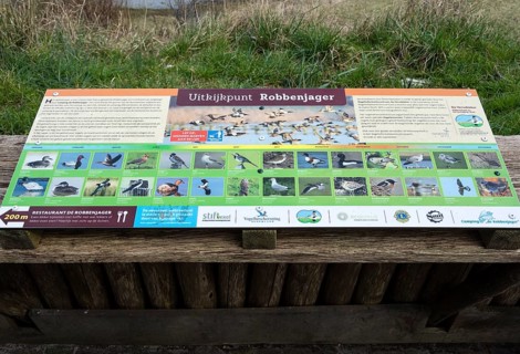 Information board Viewpoint seal hunters