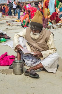 Pilgrims reading sacred texts