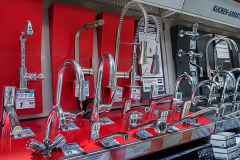Pressure and kitchen fittings in DIY store