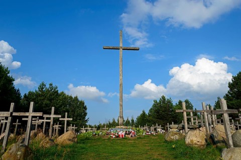 Symbolic grave of the victims of the Augustow raid