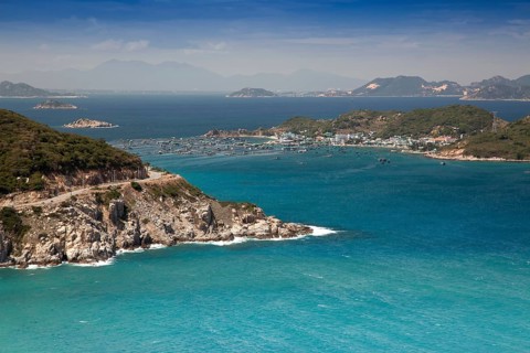Coast near Vinh Hy