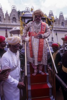 The Maharaja His Highness Srikantadatta Narasimharaja Wadiyar Bahadur participates festival of Dussera