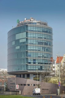 Office building at Halensee
